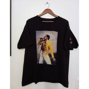 Champion x Queen Official Merch Freddie Mercury Graphic T‑Shirt Black SZ L
